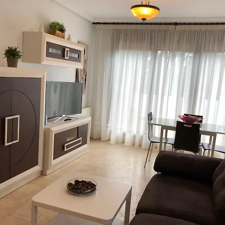 Apartament Marina *
